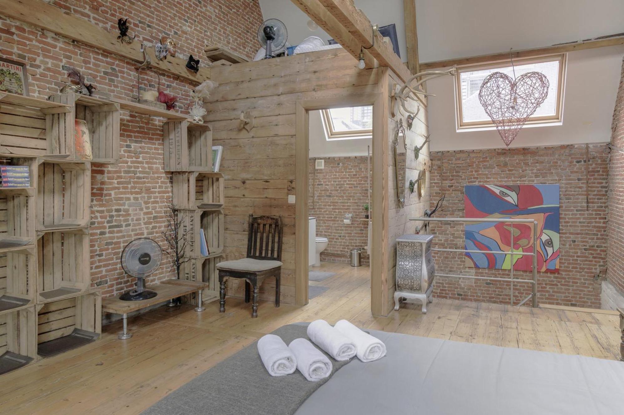 Re-Claimed Loft Apartment Antwerp Luaran gambar